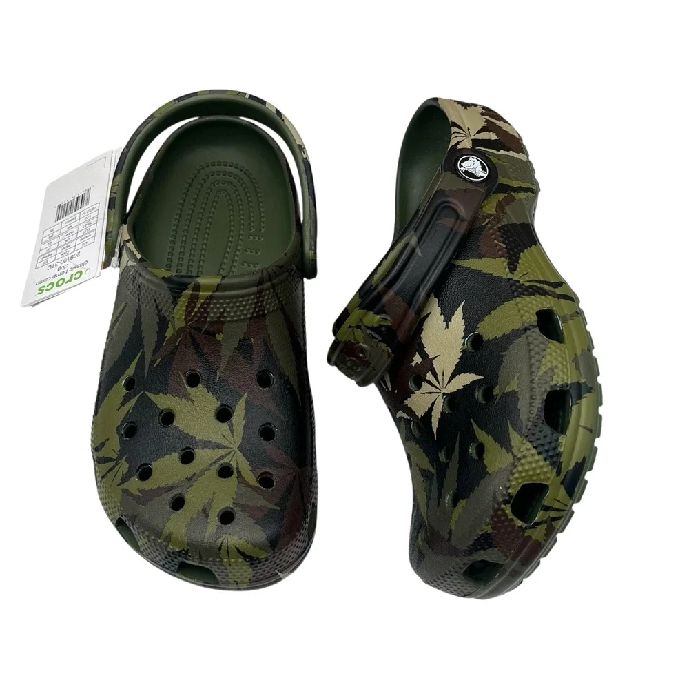 Crocs Youth Big Boys Classic Hemp Camo Clogs Size 4/Women's 6 Army Green Slip-on